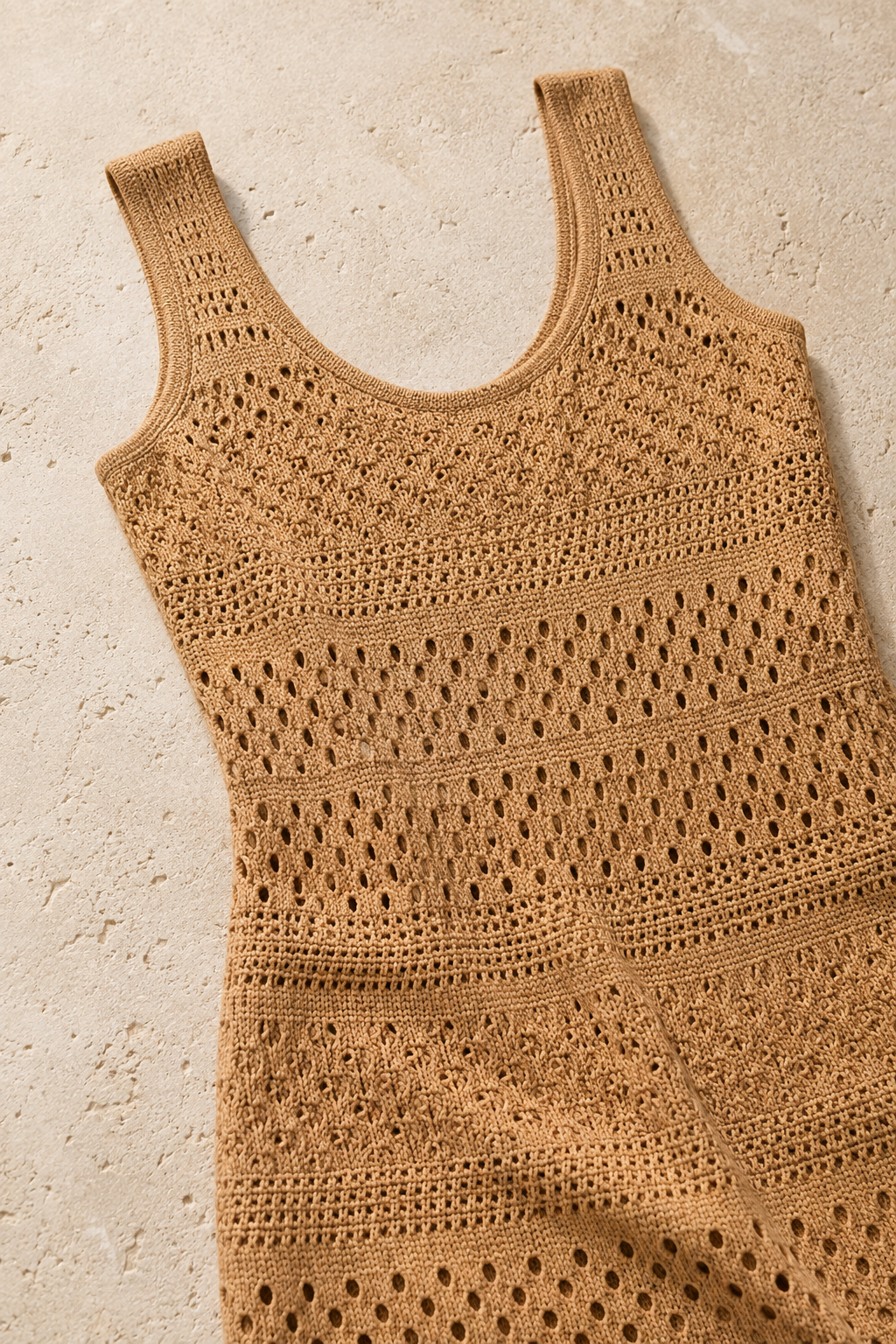 Robe Premium en Maille Ajourée – Élégance Féminine