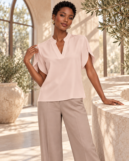 Blouse Élégance Fluide – Col Tunisien et Manches Papillon