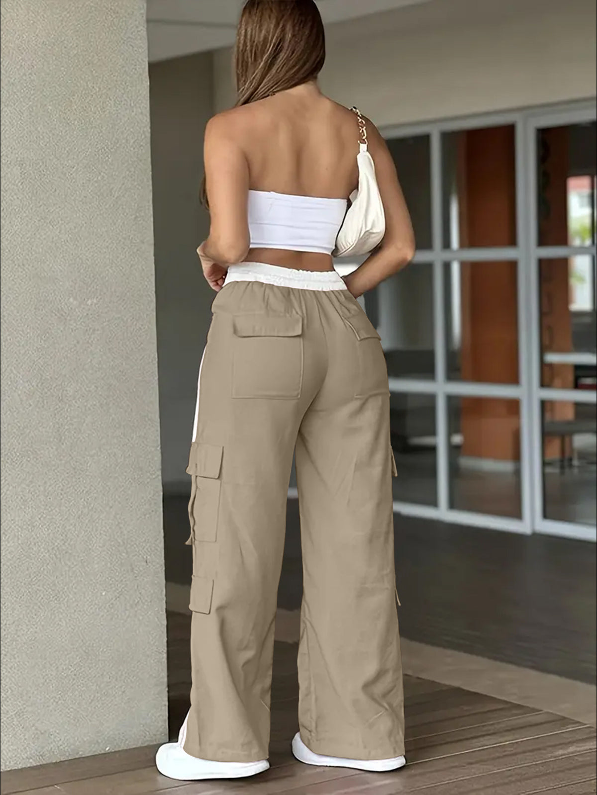 Pantalon Cargo Femme à Bandes Latérales – Coupe Large et Taille Haute